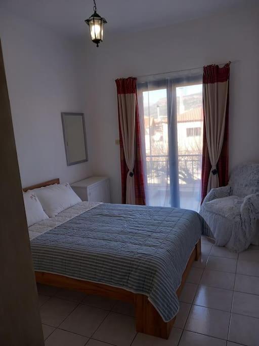 Stoupa Beachside Retro Apartment Exterior photo